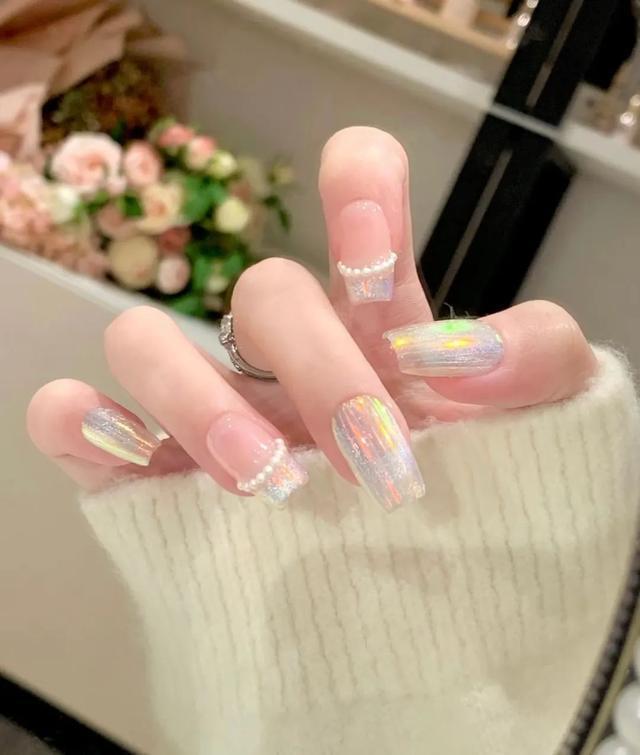 _好看美甲夏天_美甲长款好看还是短款好看