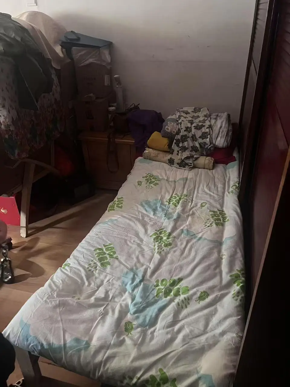 单亲妈妈陪读16年，长沙轮椅男孩考研上岸：希望试着一个人生活，不想让妈妈那么累__单亲妈妈陪读16年，长沙轮椅男孩考研上岸：希望试着一个人生活，不想让妈妈那么累