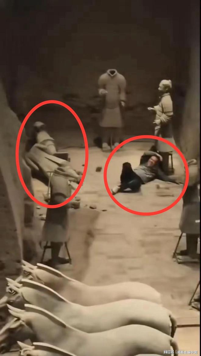 陕西兵马俑坑简介__西安兵马俑坑
