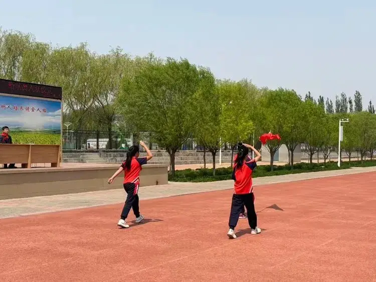 小学分批入队实施方案__分批入队仪式方案