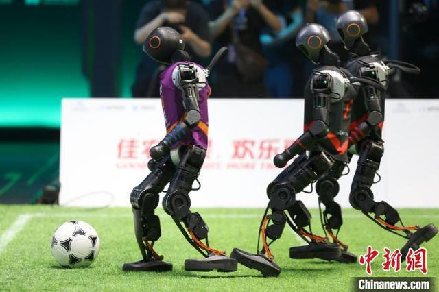 星际宏图3v3顶尖战队赛_特朗普举办出院后首场公开活动_