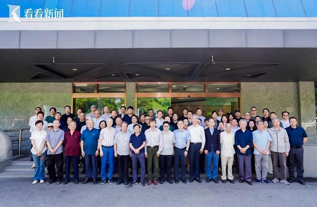 传承巨匠精神 上师大成立方增先艺术研究中心_传承巨匠精神 上师大成立方增先艺术研究中心_
