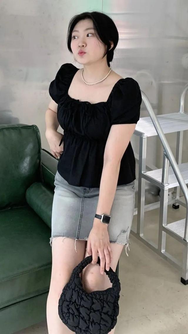 _苹果身材夏天穿什么裤子好看_苹果型穿衣搭配