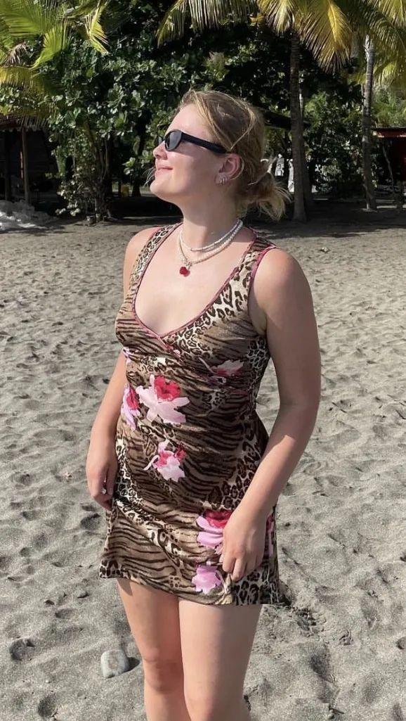 苹果型穿衣搭配__苹果身材夏天穿什么裤子好看