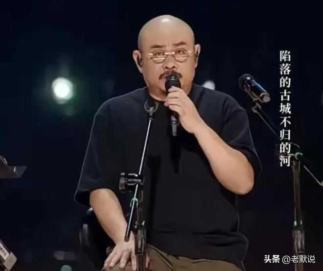 小米副总裁发宣传文案被指低俗__社会上对于青少年自信的误导