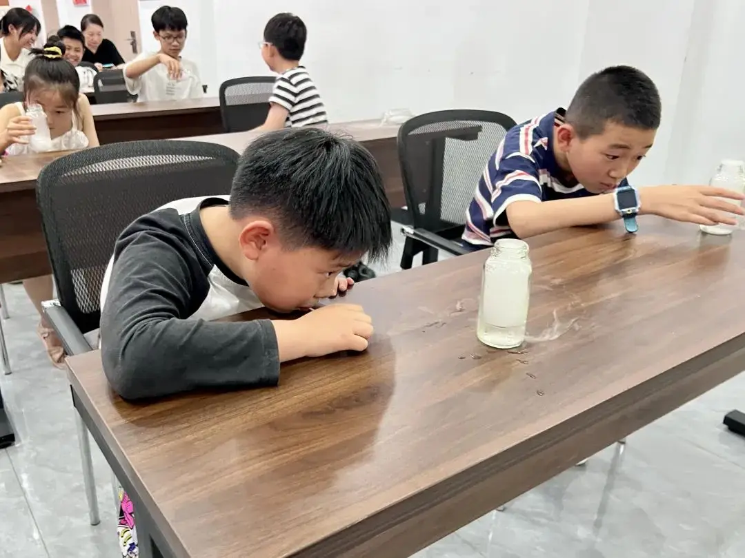_清华北大大学生美女学霸身高_北大清华学霸励志视频