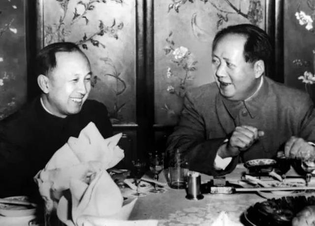 胡懋仁：九十年代提出的“钱学森之问”