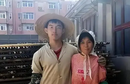 清华学弟高考状元_清华学生高考_