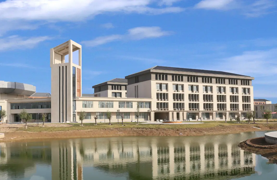 新乡工程学院就业、深造情况：2023-2024学年本科教学质量报告
