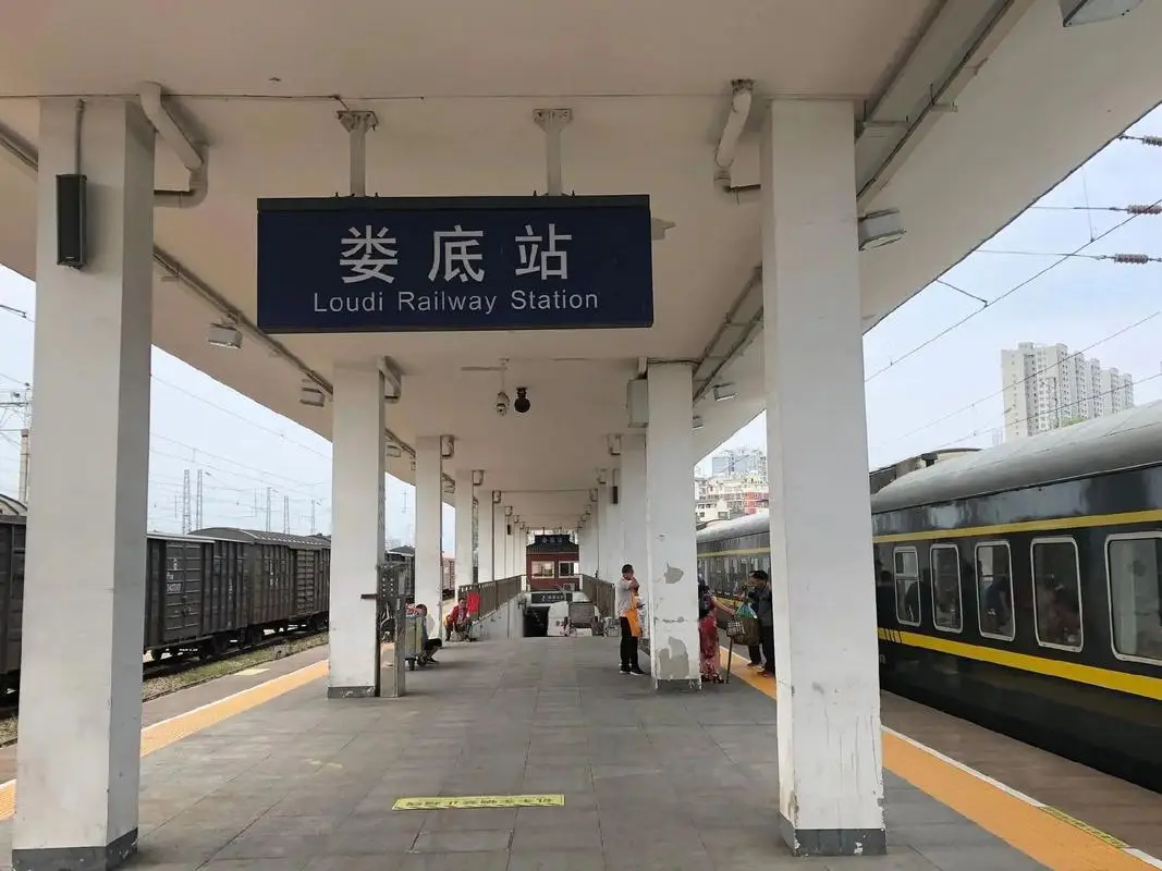 湖南娄底高三复读班__娄底复读学校收费标准