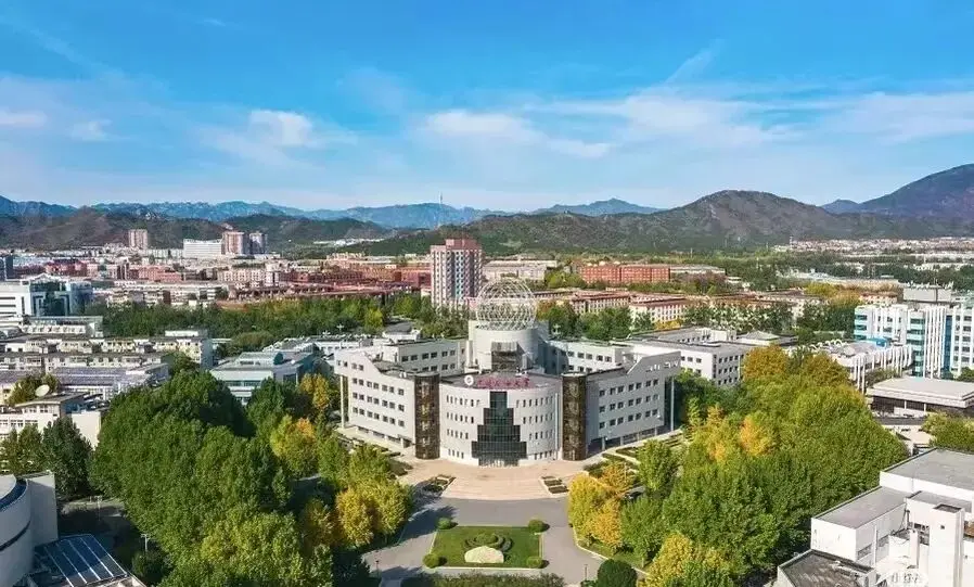 _今年考生分数是不是都低了_今年理科分数线会降吗