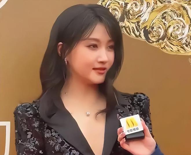 _关晓彤胖胖的角色_关晓彤由胖变瘦的电影