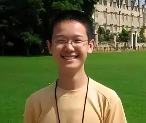 _拒绝清华北大作文_高分拒绝清华北大新闻