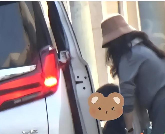汪峰女儿叫仙女_汪峰女儿跳舞_