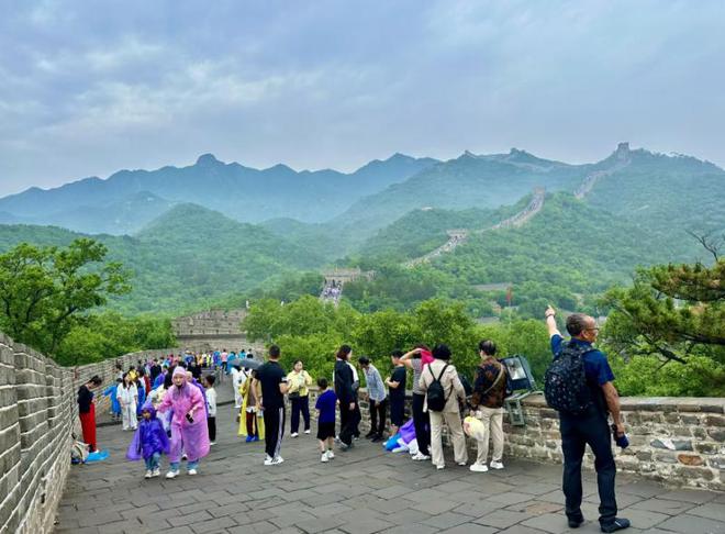 长城水墨画图片大全_水墨长城_