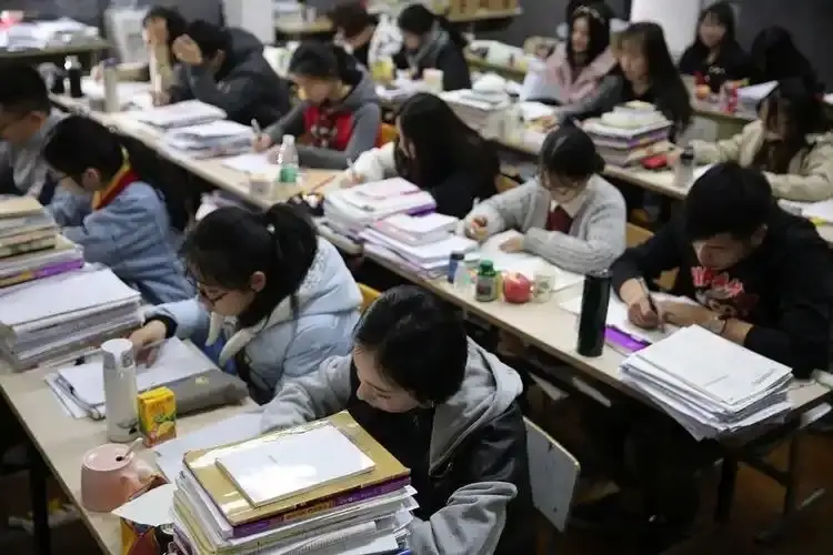 _普通家庭高考专业_普通家庭学生选专业