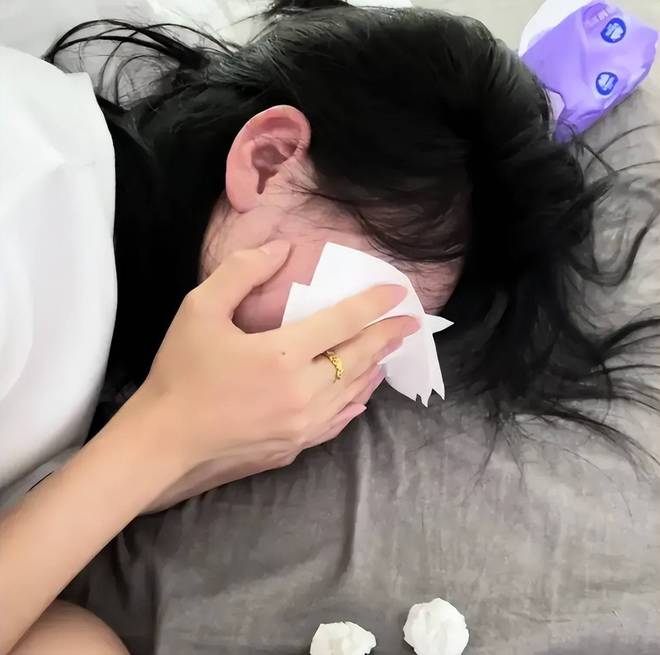 “洗澡40分钟，就丢了工作”，女孩懊悔不已，在网上吐槽