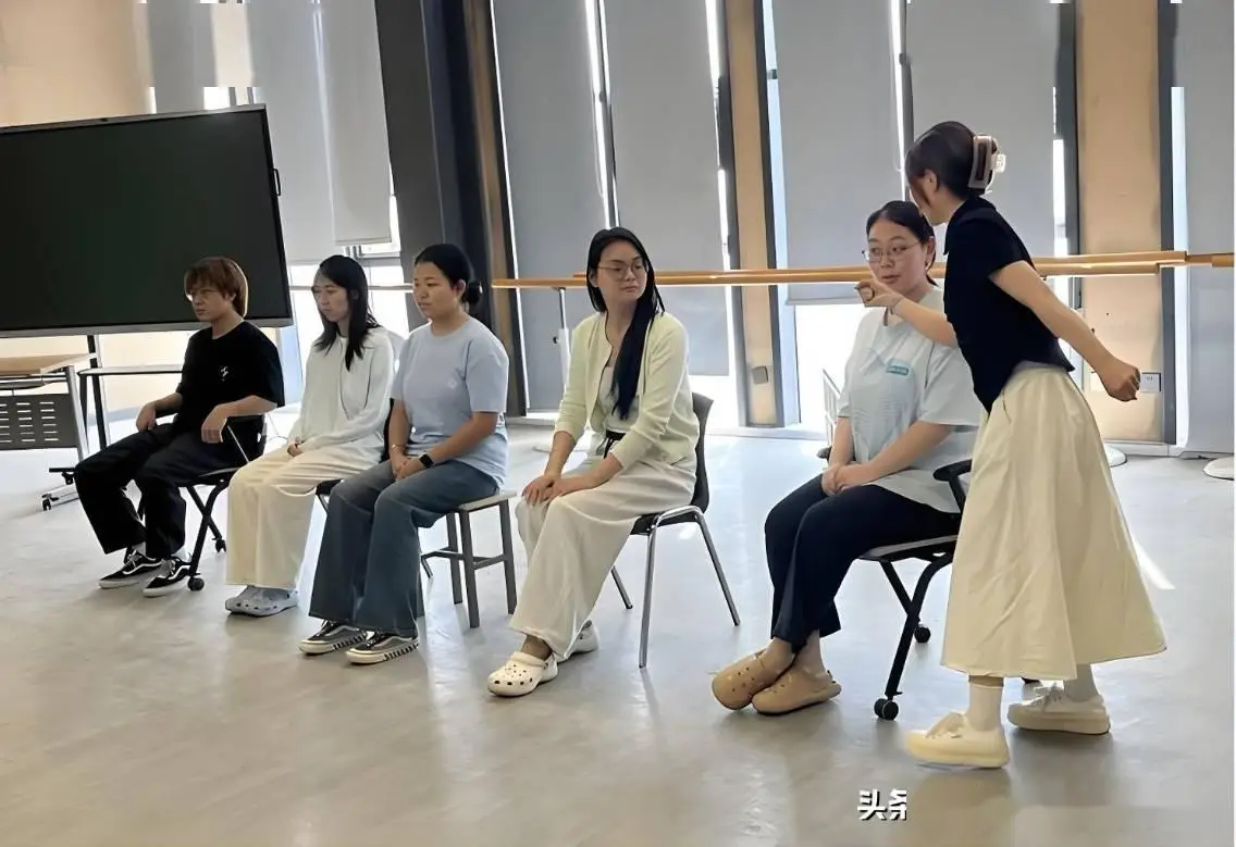 升格本科是什么意思_高考本科补录降多少分_