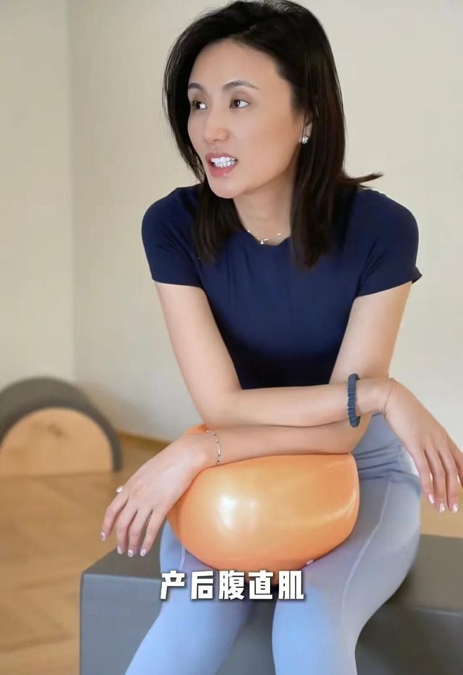 产后练腹部_生完孩子练腹肌_