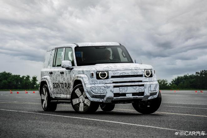复古方盒子/增程动力 iCAR V27发布在即__复古方盒子/增程动力 iCAR V27发布在即