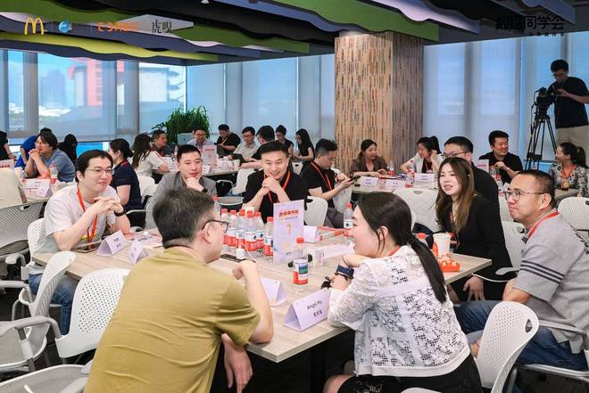 生即是死死即是生__麦当劳是不是百胜餐饮