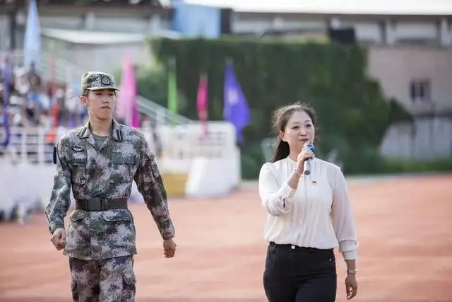 迷彩青春卫视_迷彩的青春图片欣赏_