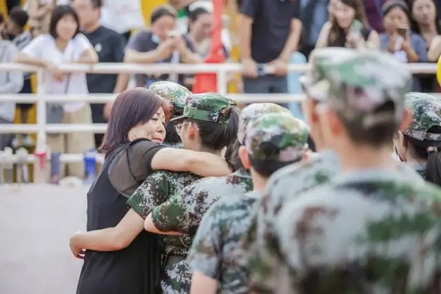 迷彩青春卫视__迷彩的青春图片欣赏