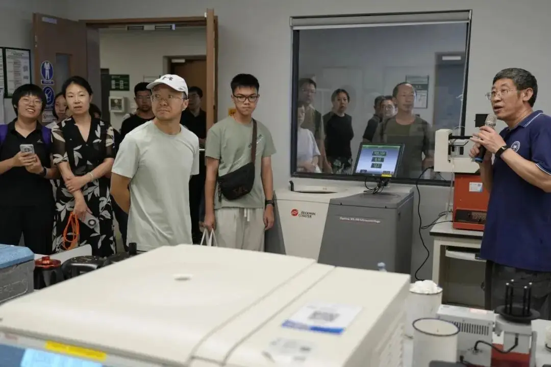 _大学开不开家长会_家长还要大学开会怎么拒绝
