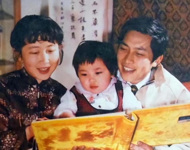 73岁唐国强的晚年：不敢病、不敢死，儿子医疗费成痛苦负担__73岁唐国强的晚年：不敢病、不敢死，儿子医疗费成痛苦负担