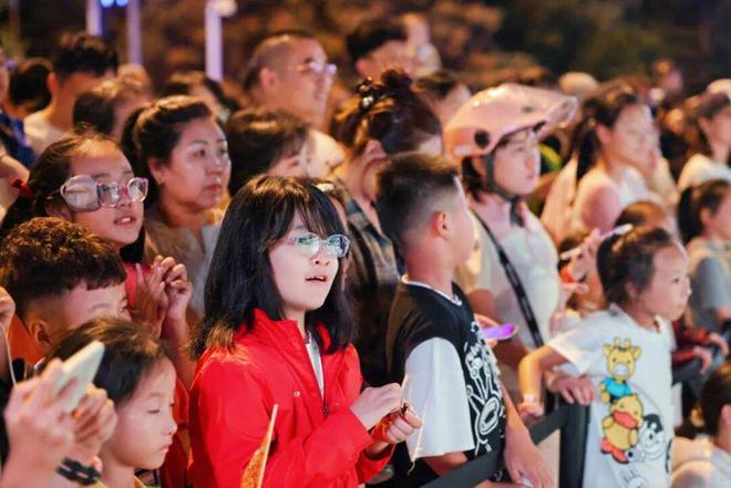 点亮春城夜生活，感受城市夜间温度__点亮春城夜生活，感受城市夜间温度