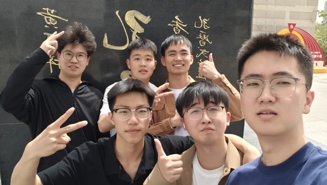 登上新华社官方平台！黄河科技学院6人男生寝室全员考研上岸！网友：这就是榜样的力量！__登上新华社官方平台！黄河科技学院6人男生寝室全员考研上岸！网友：这就是榜样的力量！