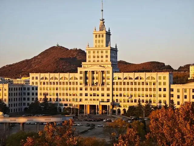 本科名校研究生非名校__名校升学录取通知书