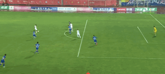 广州豹4-2逆转十人南京，晏紫豪、王建明补时破门，吉翔染红_广州豹4-2逆转十人南京，晏紫豪、王建明补时破门，吉翔染红_