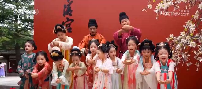 各地文旅消费“玩法”多元 “传统文化+假日经济”释放蓬勃消费活力