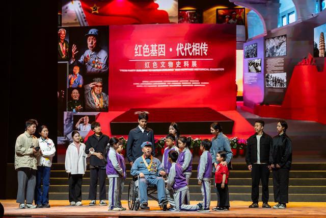 闪闪红星演出__话剧闪闪红星