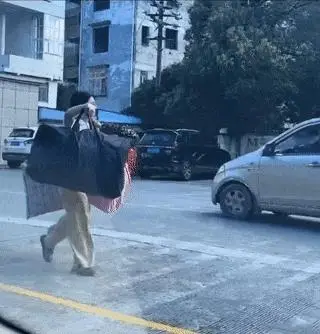 288分的狂欢背后，藏着多少人看不懂的流量生意？__288分的狂欢背后，藏着多少人看不懂的流量生意？