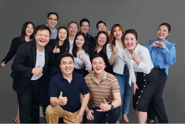 _阿德莱德产业_标杆网点打造晨会