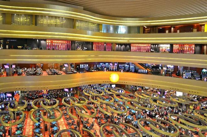 新加坡金沙湾购物中心__新加坡金沙湾滨海酒店