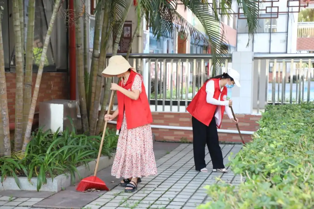 守护校园美篇__守护开学季
