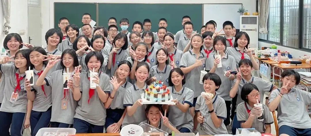 班主任育人故事①丨作文本里的星光——刘莹华__班主任育人故事①丨作文本里的星光——刘莹华