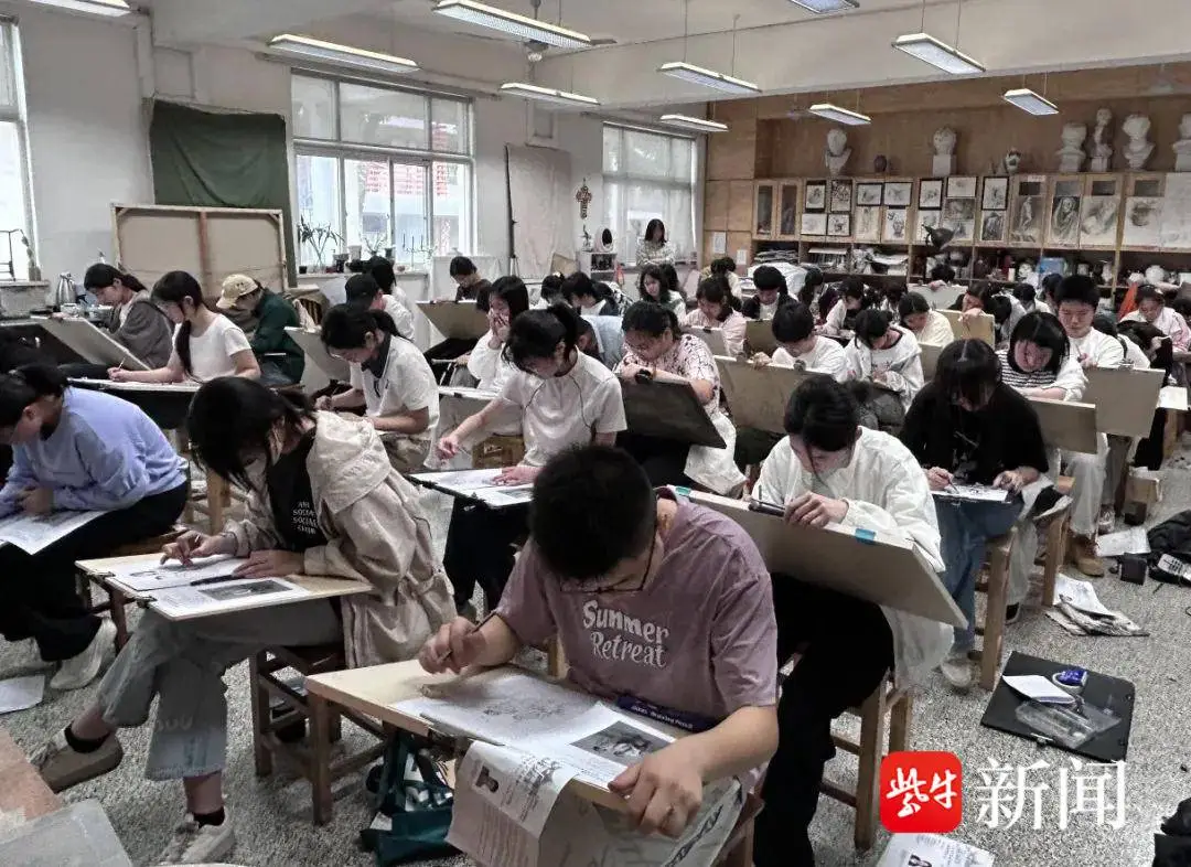 _以艺为帆，赴未来之约！近两千名初三学子参加苏州六中艺考_以艺为帆，赴未来之约！近两千名初三学子参加苏州六中艺考