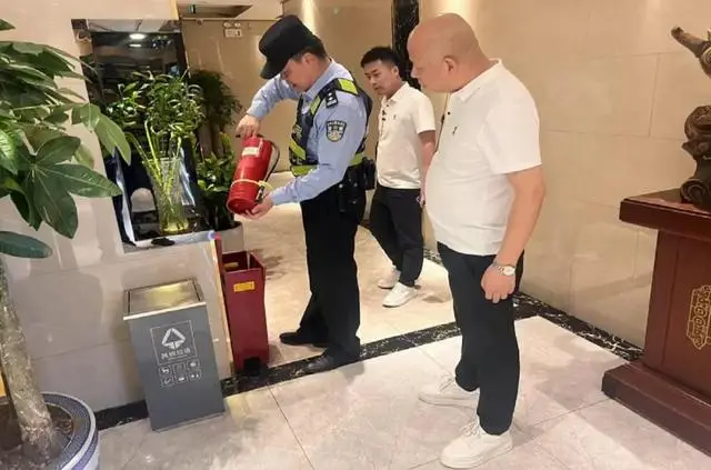 公安开展安全隐患排查__公安机关安全隐患排查简报