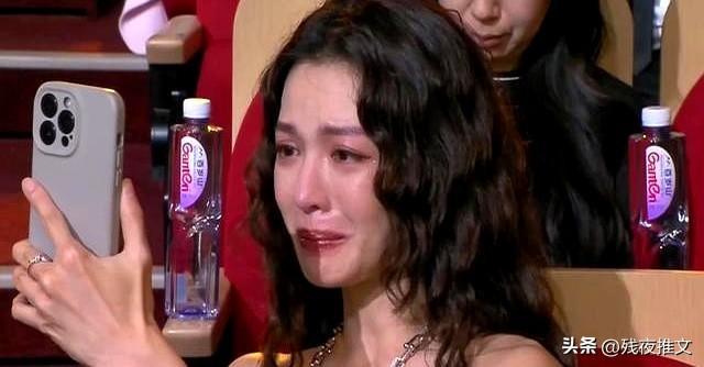 刘亦菲早年暴露装__菲尔普斯身材比例畸形