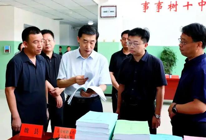 痛！10名教师落聘，老教师垫底，而都是被“自愿”放弃机会的反噬__痛！10名教师落聘，老教师垫底，而都是被“自愿”放弃机会的反噬