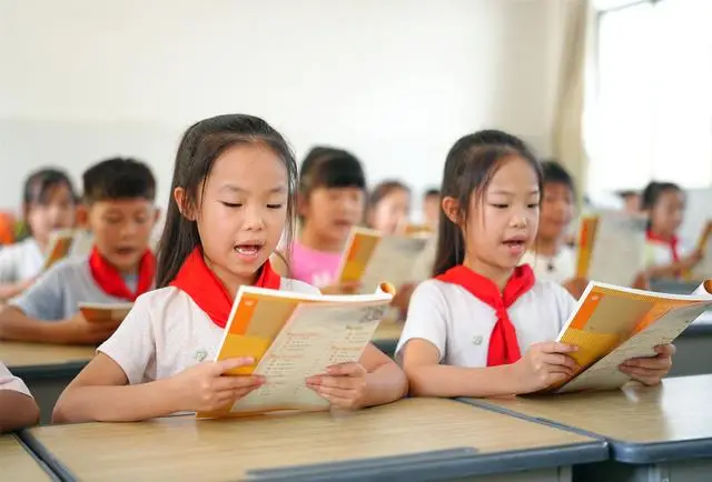 河南开学了视频__开学河南最新消息