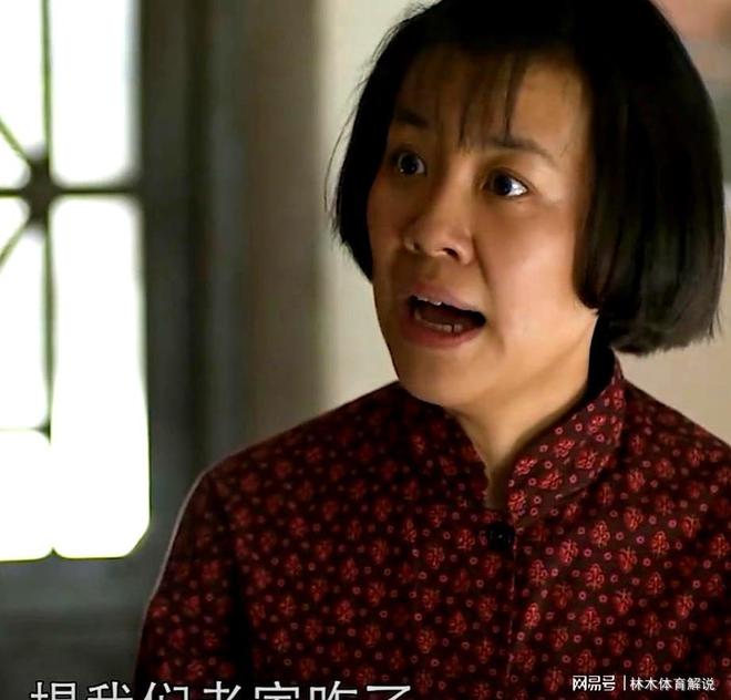 _戏里土掉渣，戏外时髦精，《归队》59岁的的她才是“人间清醒”！_戏里土掉渣，戏外时髦精，《归队》59岁的的她才是“人间清醒”！