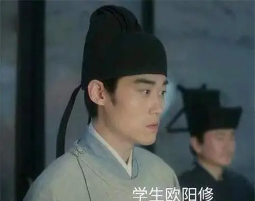 《卖油翁》世人皆知，为何语文课本移除最后一句？专家：太过消极