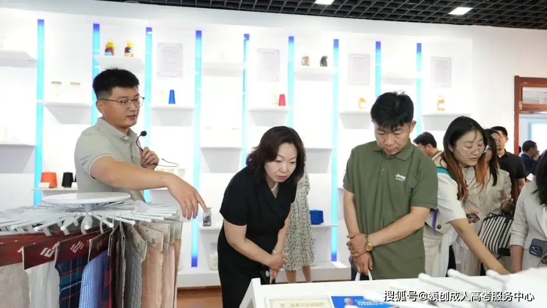 德州学校校长_德州一中校长出生年月_