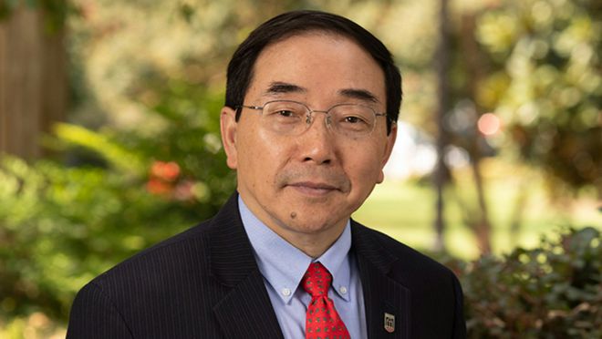 首位！胡仕新，任美国大学校长