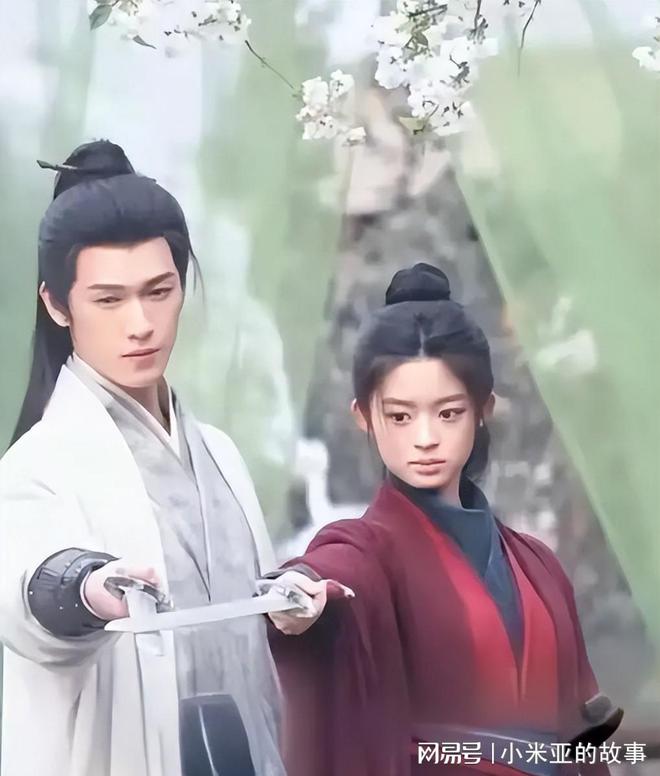 _李晨回应天价菜单_戴流苏耳环第二部播出
